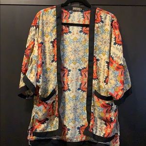 Floral print shawl